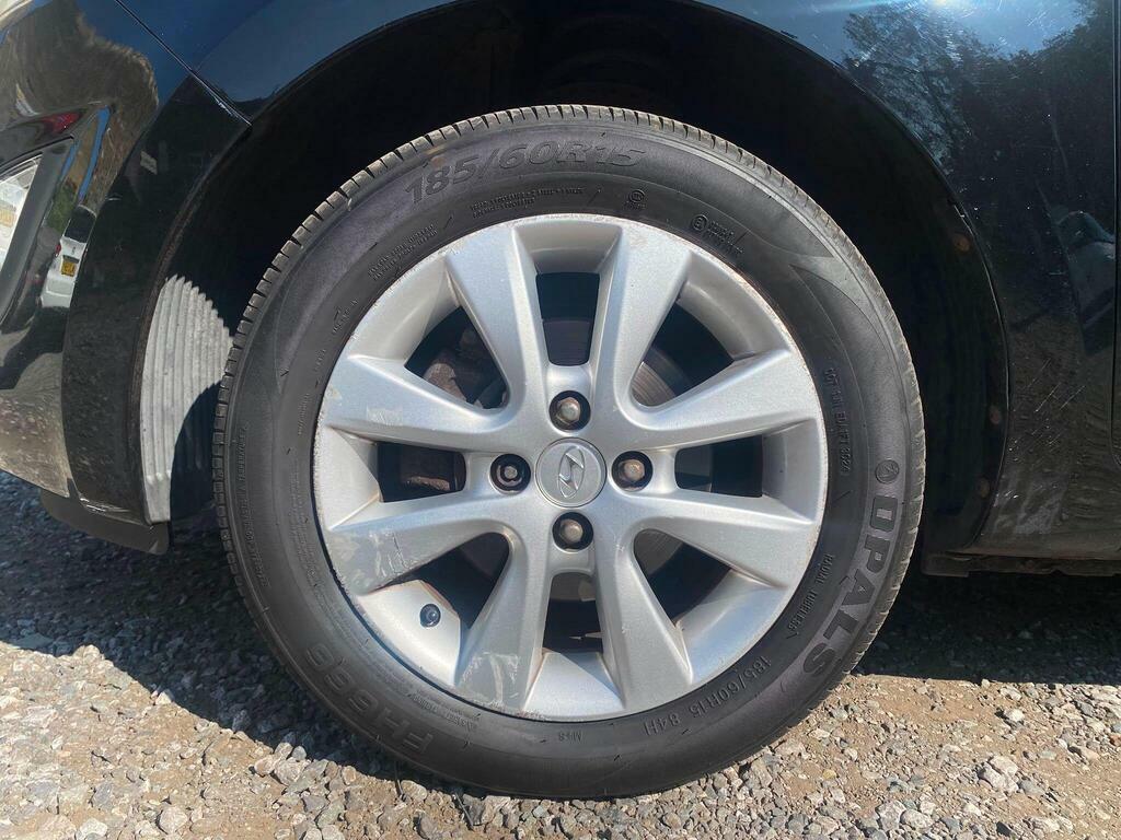 Hyundai I20 Hatchback 1.2 Active 2013 Black #16
