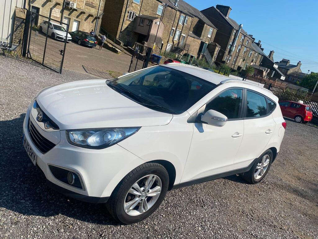 Hyundai Ix35 1.6 Gdi Style Euro 5 White #2