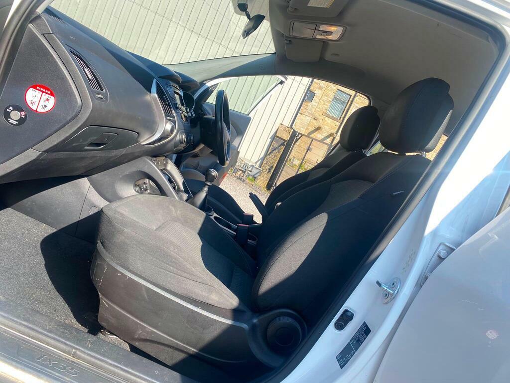 Hyundai Ix35 Grey #9