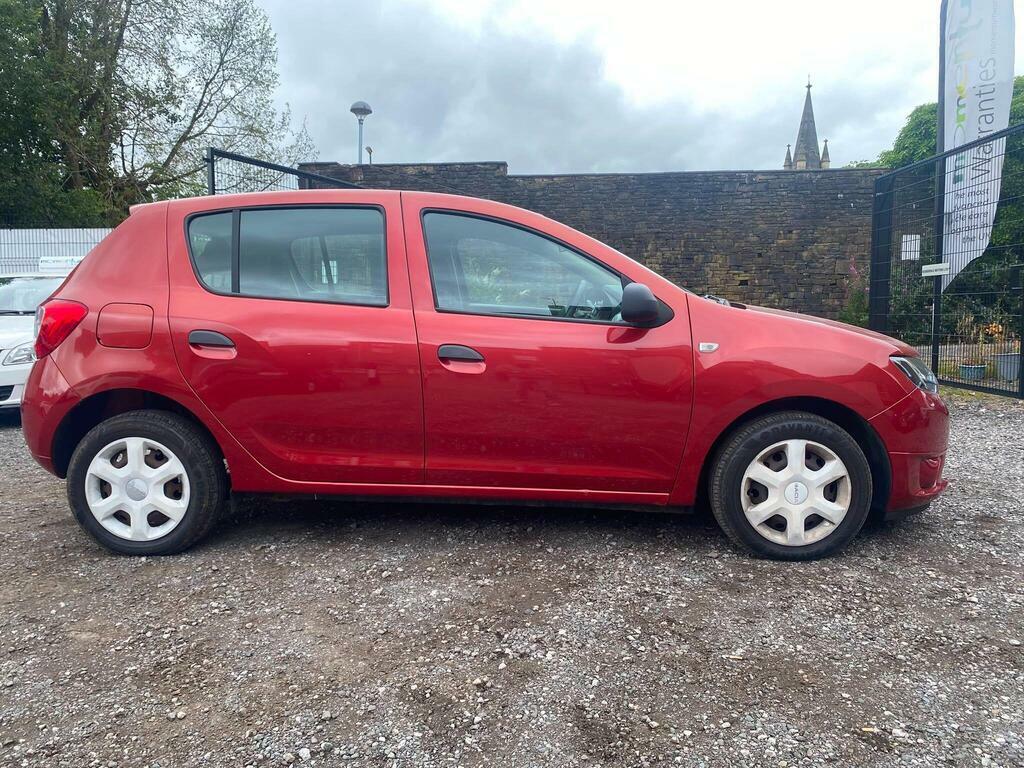 Dacia Sandero 1.2 Ambiance Euro 5 Red #2