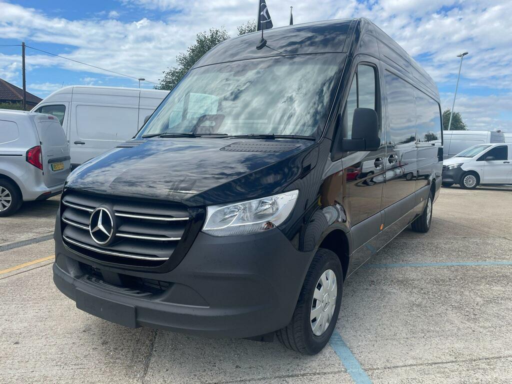Mercedes-Benz Sprinter 2.0 315 Cdi Pro Rwd L3 H2 Euro 6 Ss Black #3