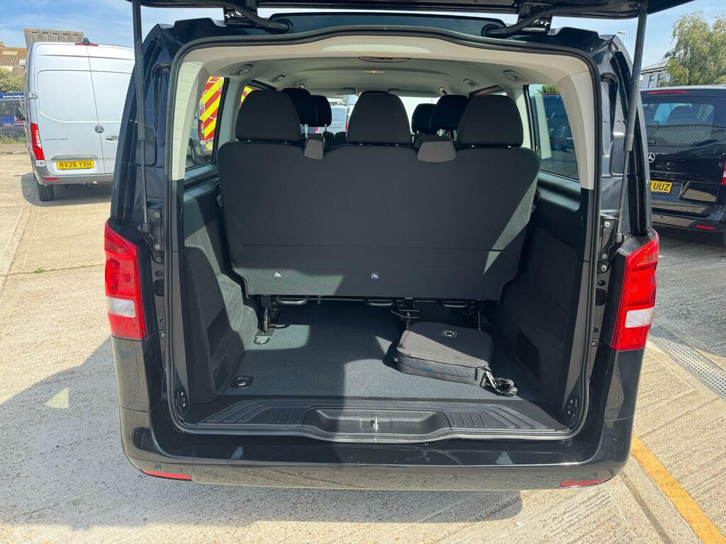 Mercedes-Benz eVito E 66 Kwh Van L2 Progressive White #22