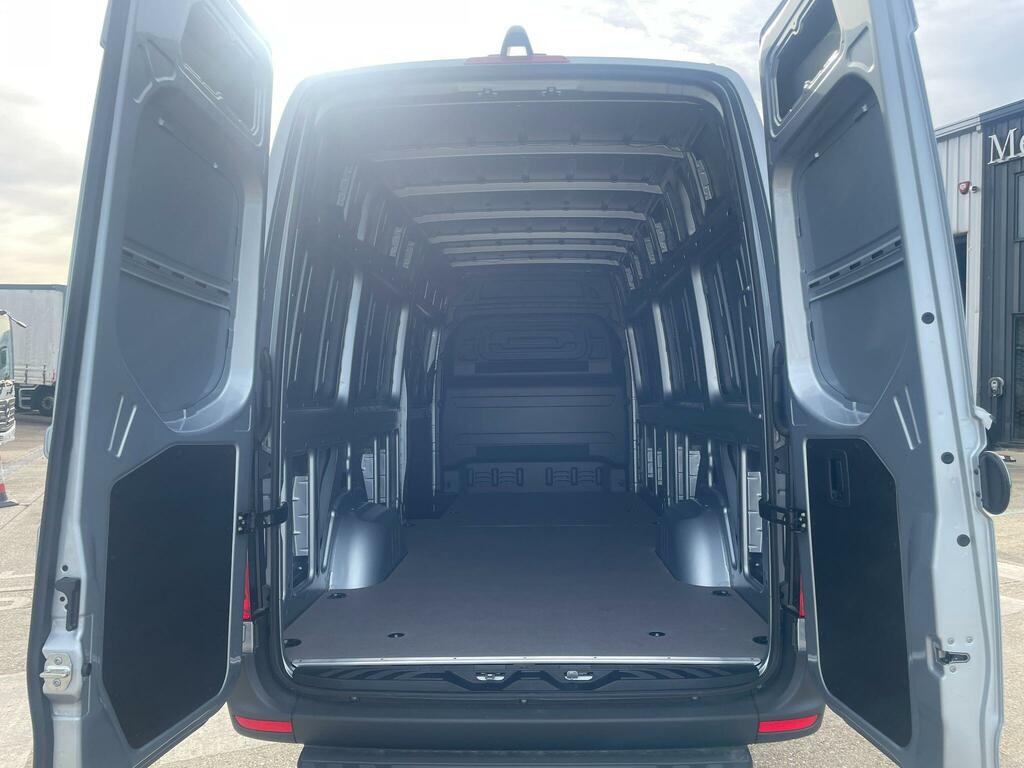 Mercedes-Benz Sprinter 2.0 519 Cdi Progressive Rwd L4 H2 Euro 6 Ss White #18