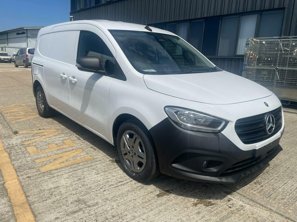 Mercedes-Benz CITAN 1.5 110 Cdi Pro L2 Euro 6 Ss 6Dr White