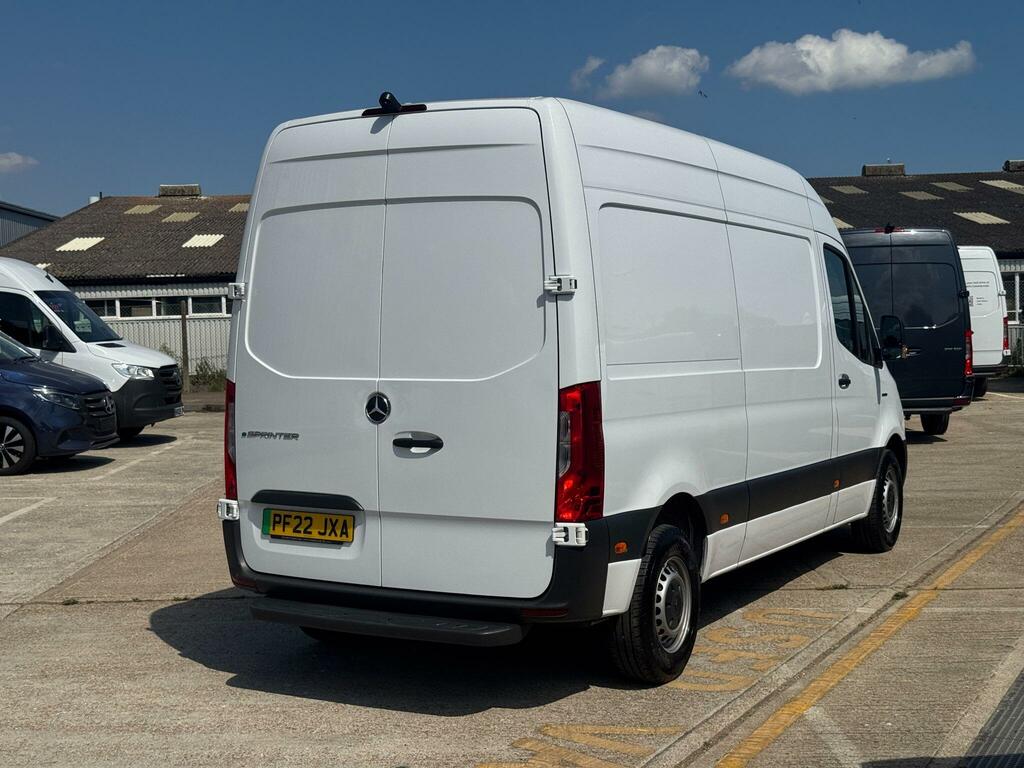 Mercedes-Benz eSprinter Esprinter Progressive White #7