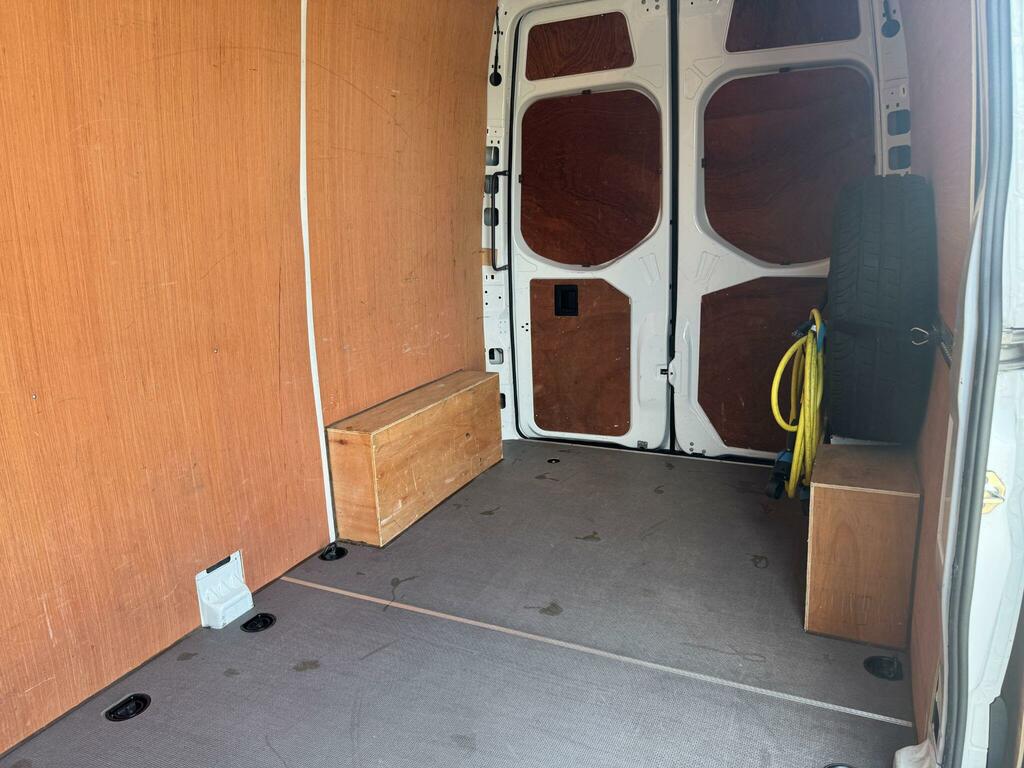 Mercedes-Benz eSprinter Esprinter Progressive White #18