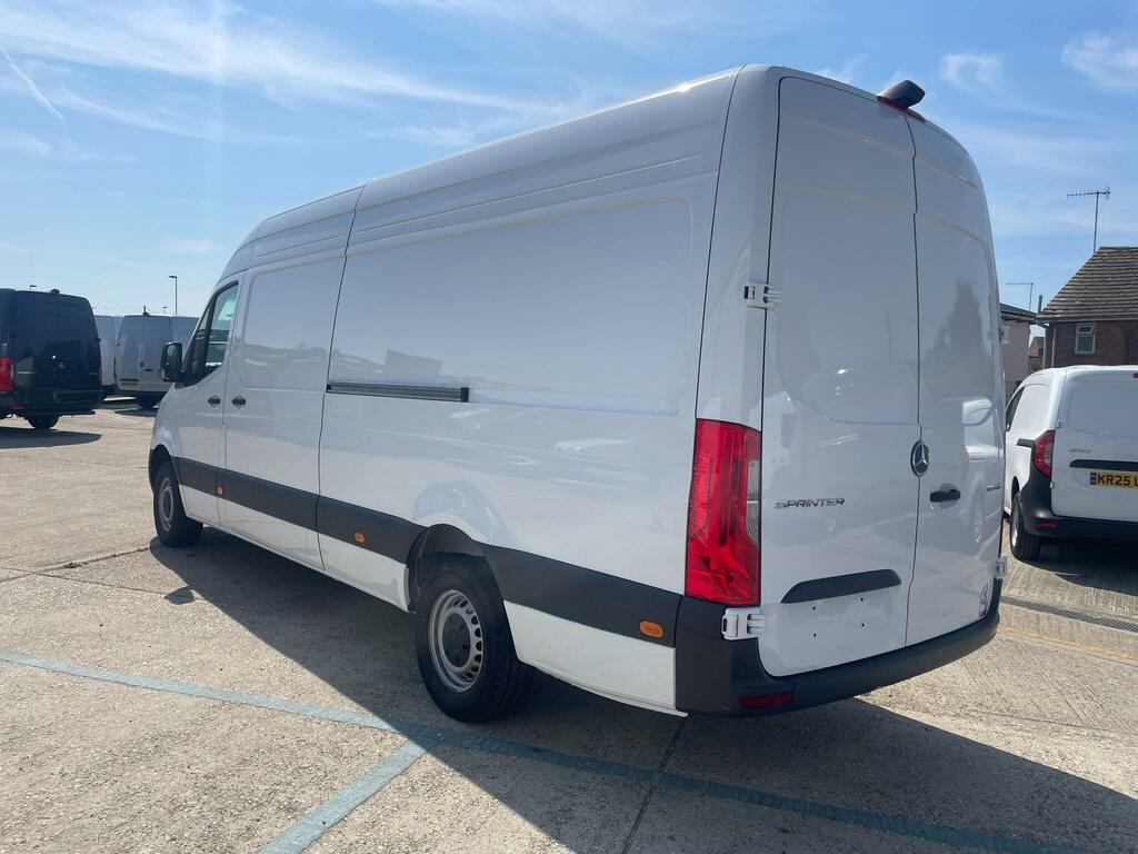 Mercedes-Benz Sprinter 2.0 315 Cdi Pro Rwd L3 H2 Euro 6 Ss White #5