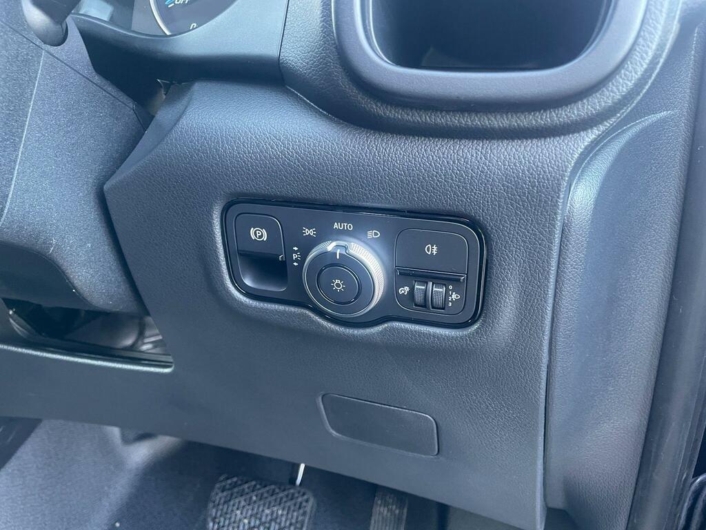 Mercedes-Benz eVito Evito Progressive L2 #14