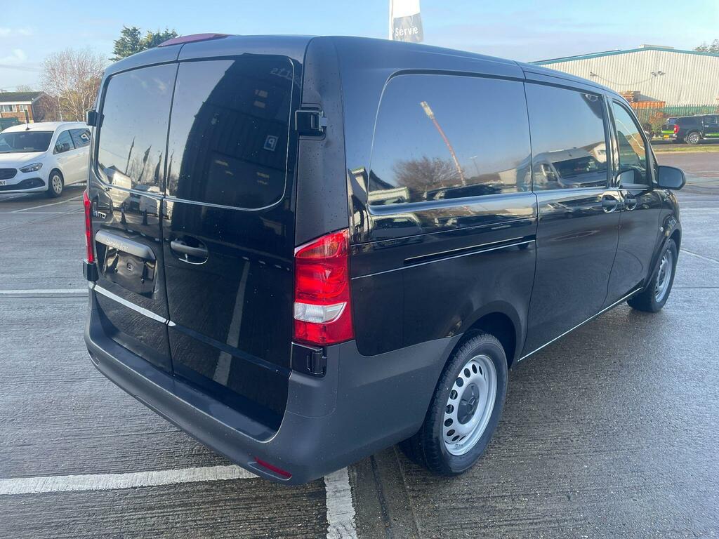 Mercedes-Benz eVito 116 E 66Kwh Pro Fwd L2 6Dr Lwb Black #6