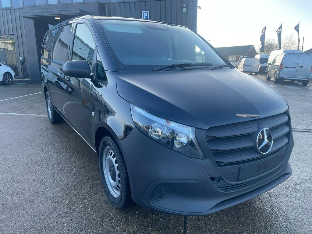Mercedes-Benz eVito 116 E 66Kwh Pro Fwd L2 6Dr Lwb Black