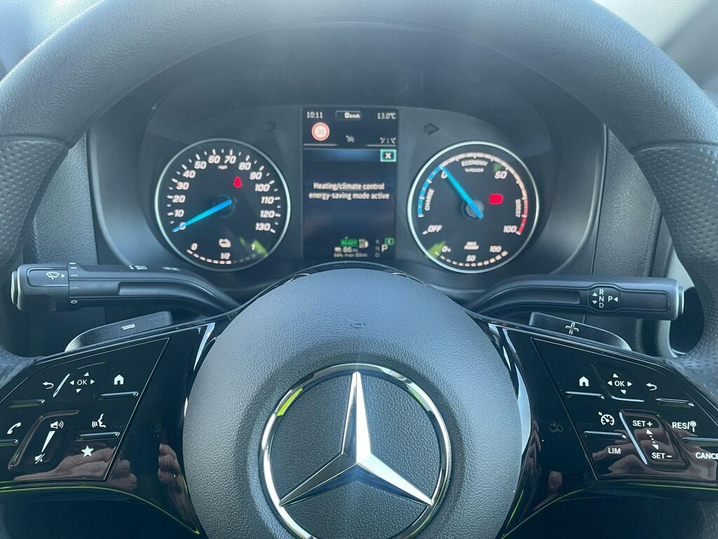 Mercedes-Benz eVito Evito Progressive L2 #16