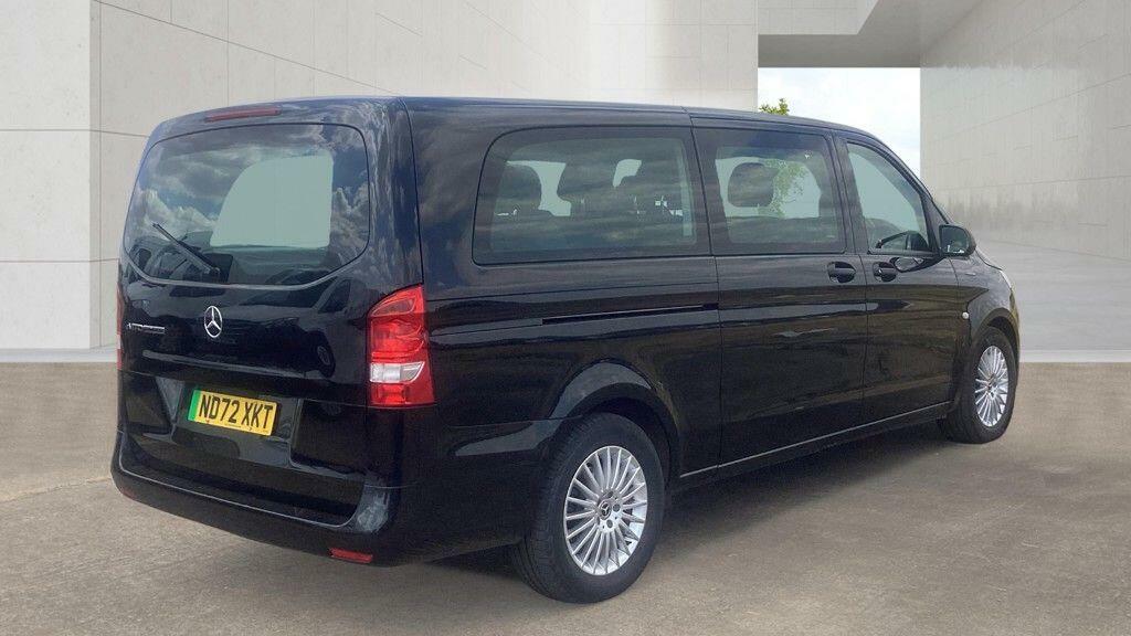 Mercedes-Benz eVito 100Kwh Premium Tourer Fwd L3 9Seat Black #4