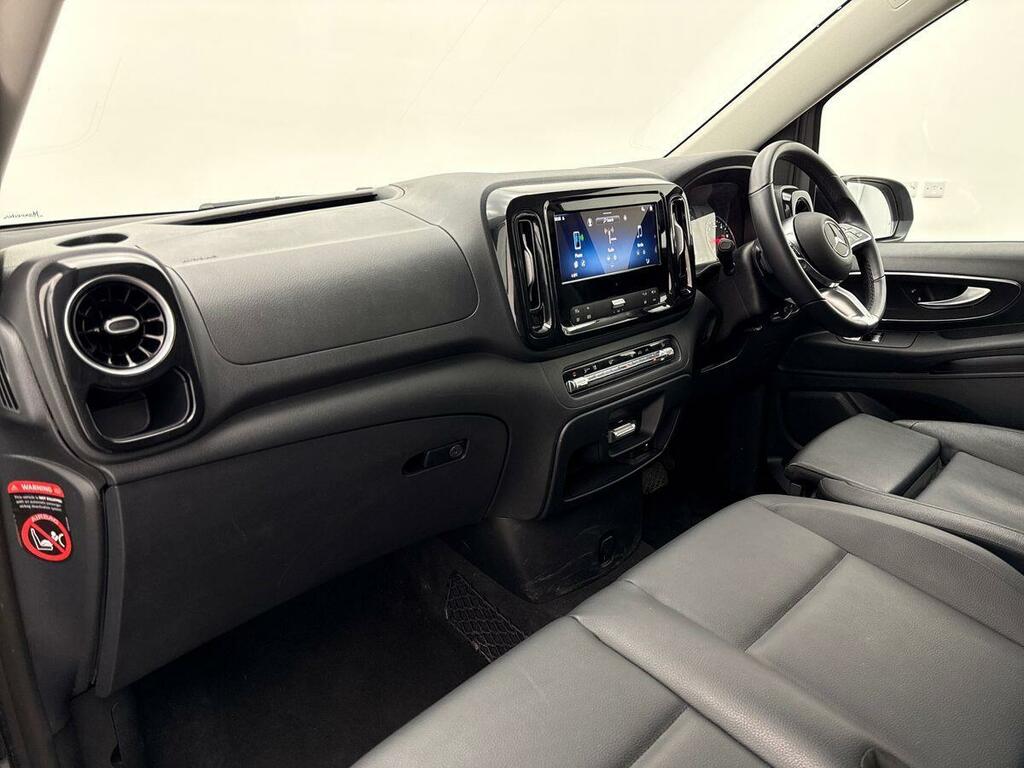Mercedes-Benz Vito Select Black #10
