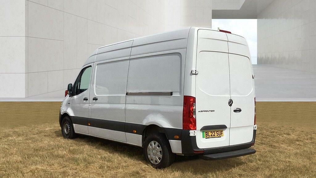 Mercedes-Benz eSprinter 55Kwh Progressive Panel Van Fwd White #3