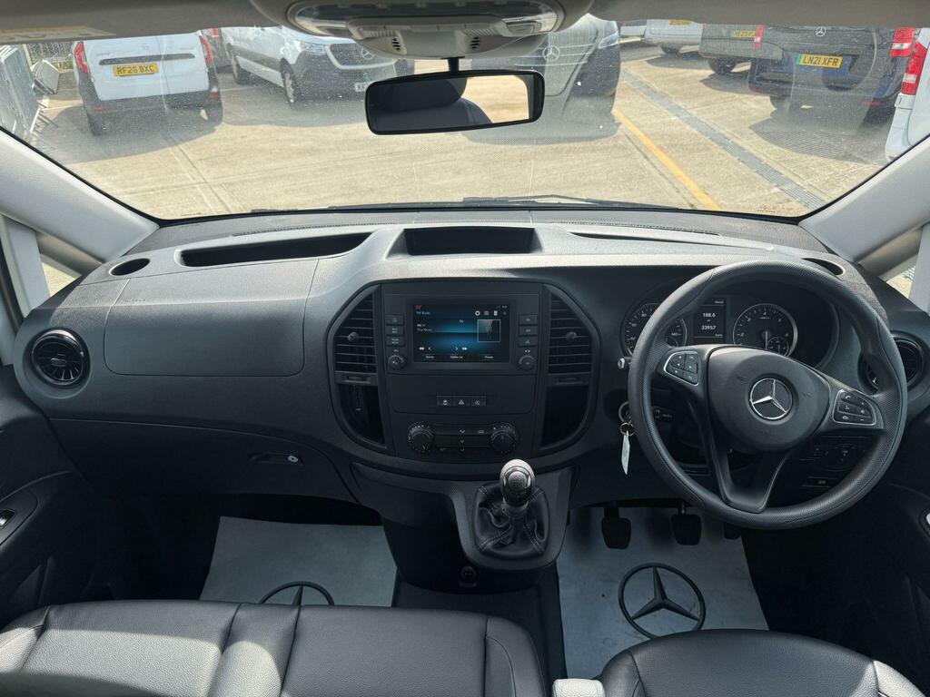 Mercedes-Benz Vito 2.1L Progressive Black #20