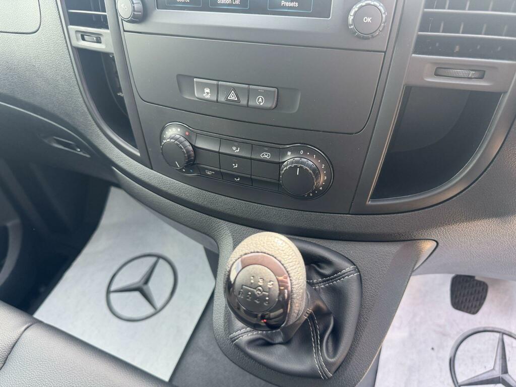Mercedes-Benz Vito 2.1L Progressive Black #13