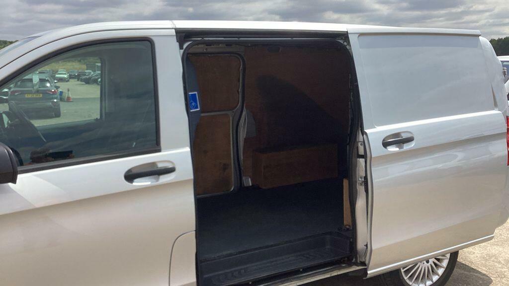 Mercedes-Benz eVito 116 E 66Kwh Progressive Panel Van 6Dr Aut White #8