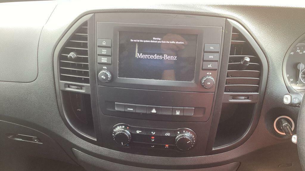 Mercedes-Benz eVito 100Kwh Select Tourer Double Cab Black #11