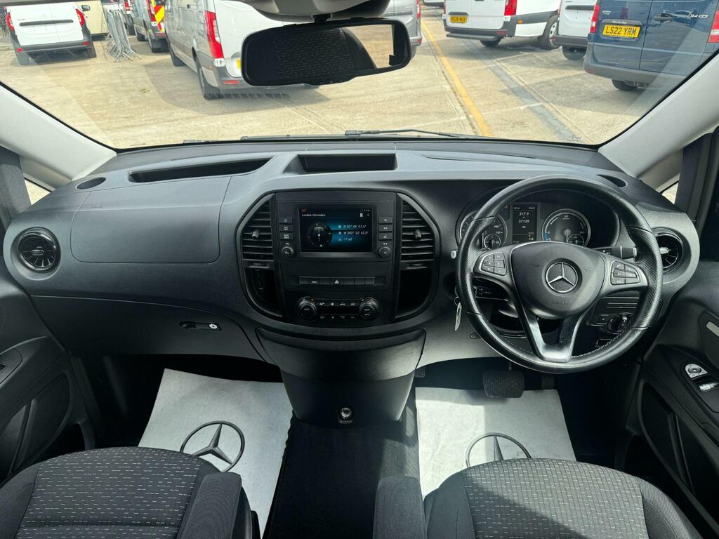 Mercedes-Benz eVito Evito Progressive L3 41Kw White #21