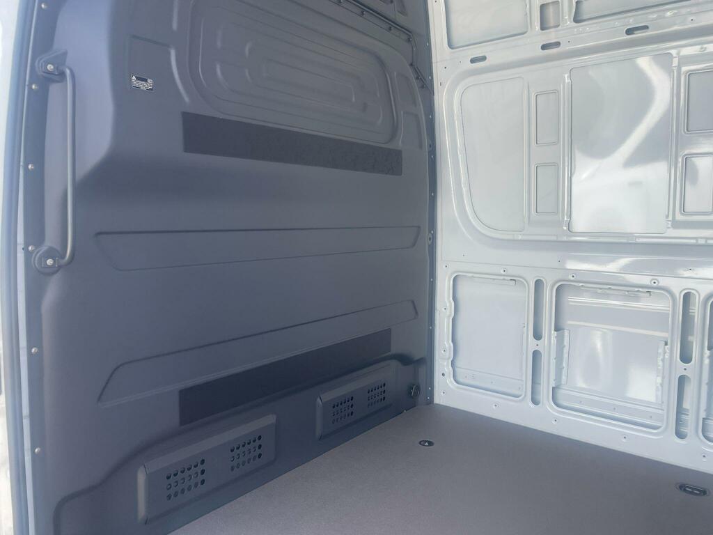 Mercedes-Benz eSprinter 314 81Kwh Pro Rwd L3 H2 White #17