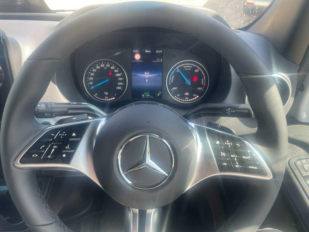 Mercedes-Benz eSprinter 314 81Kwh Pro Rwd L3 H2 White #18