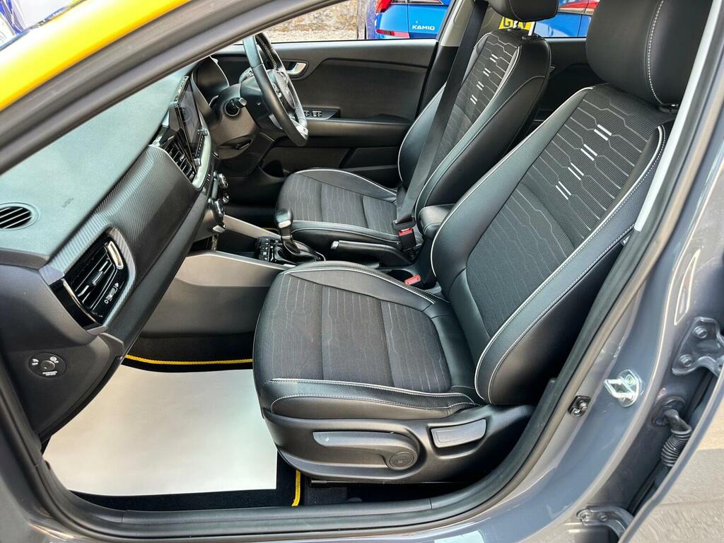 Kia Stonic 1.0 T-gdi Mhev Gt-line S Dct Euro 6 S S Grey #2