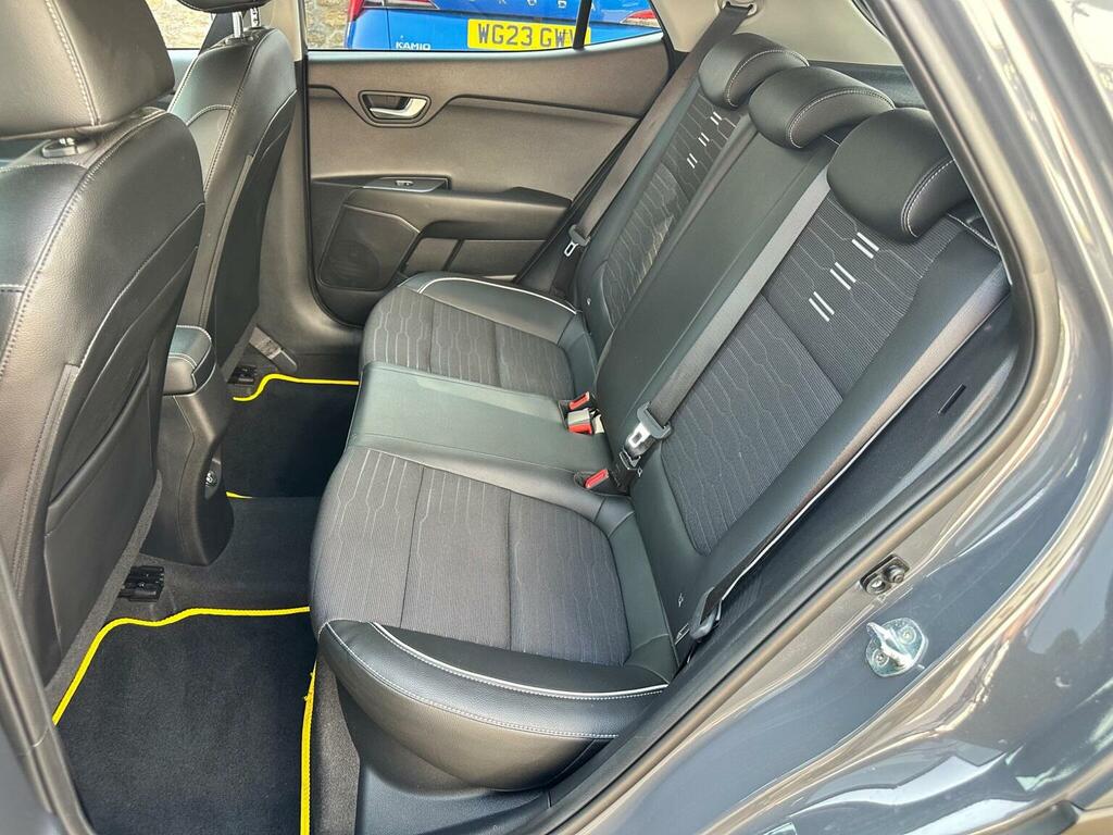 Kia Stonic 1.0 T-gdi Mhev Gt-line S Dct Euro 6 S S Grey #4