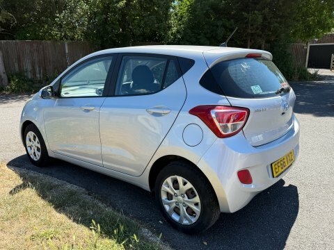 Hyundai I10 Hyundai I10 Se 1.0  #6