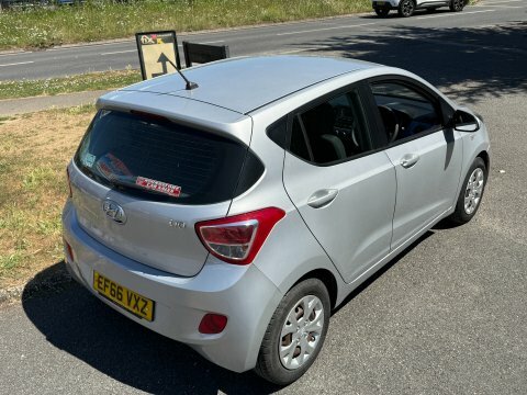 Hyundai I10 Hyundai I10 Se 1.0  #32