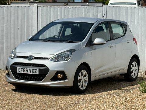 Hyundai I10 Hyundai I10 Se 1.0  #1