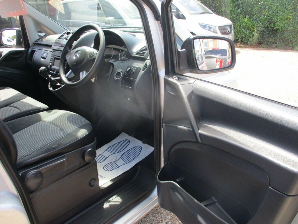 Mercedes-Benz Vito Panel Van 2.1 114 Cdi Bluetec Rwd L1 Euro 6 Ss White #24
