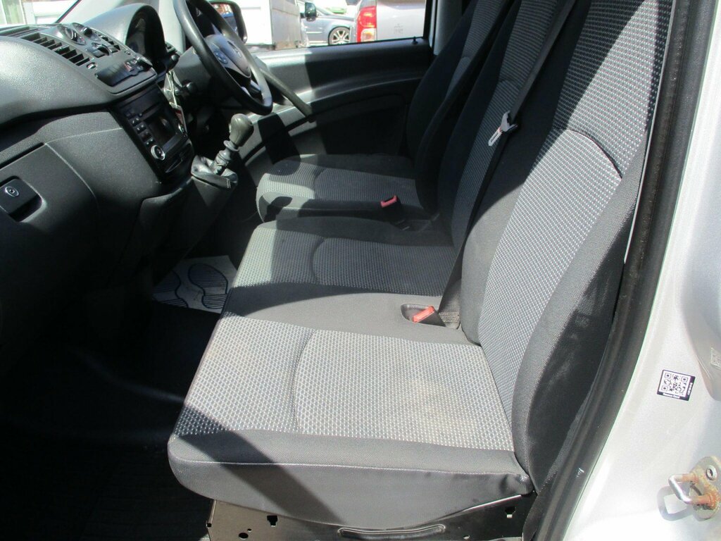 Mercedes-Benz Vito Panel Van 2.1 114 Cdi Bluetec Rwd L1 Euro 6 Ss White #11