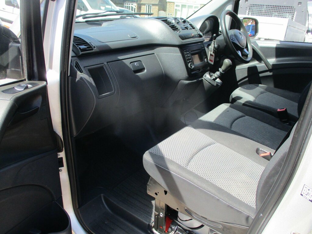 Mercedes-Benz Vito Panel Van 2.1 114 Cdi Bluetec Rwd L1 Euro 6 Ss White #10