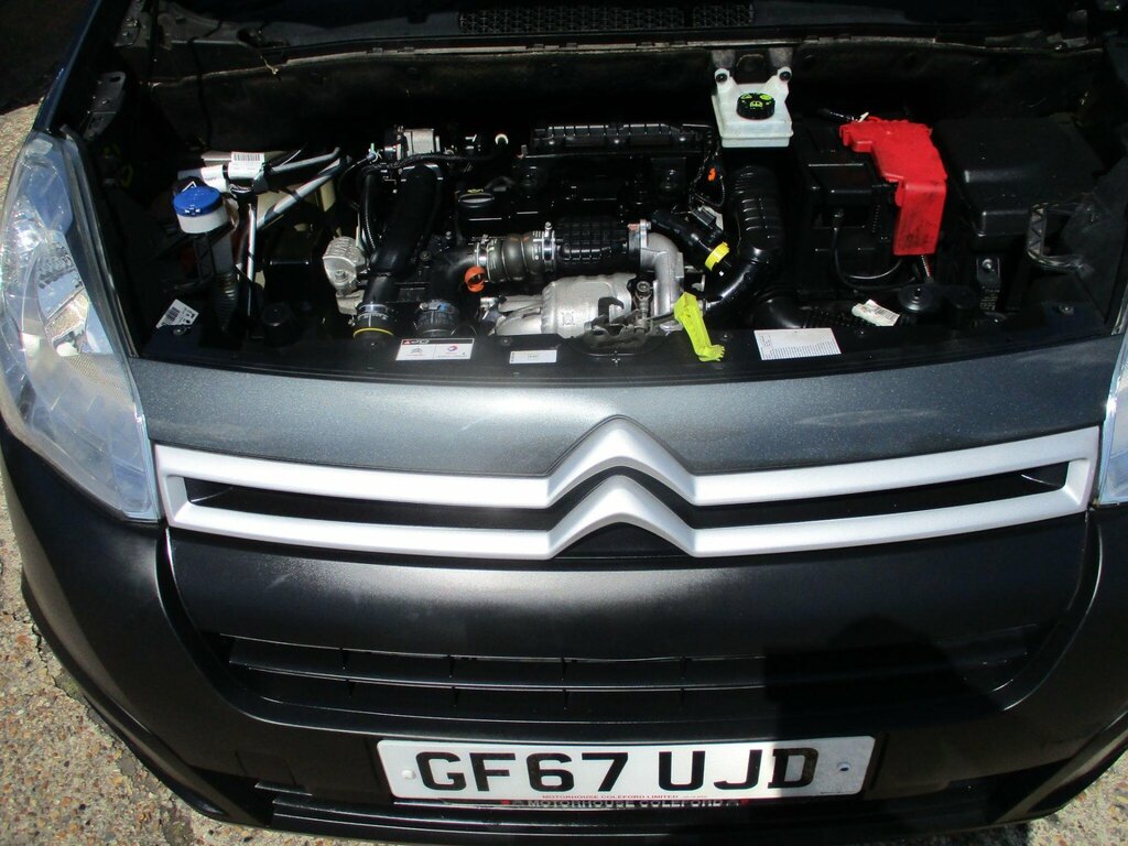 Citroen Berlingo Mpv White #9
