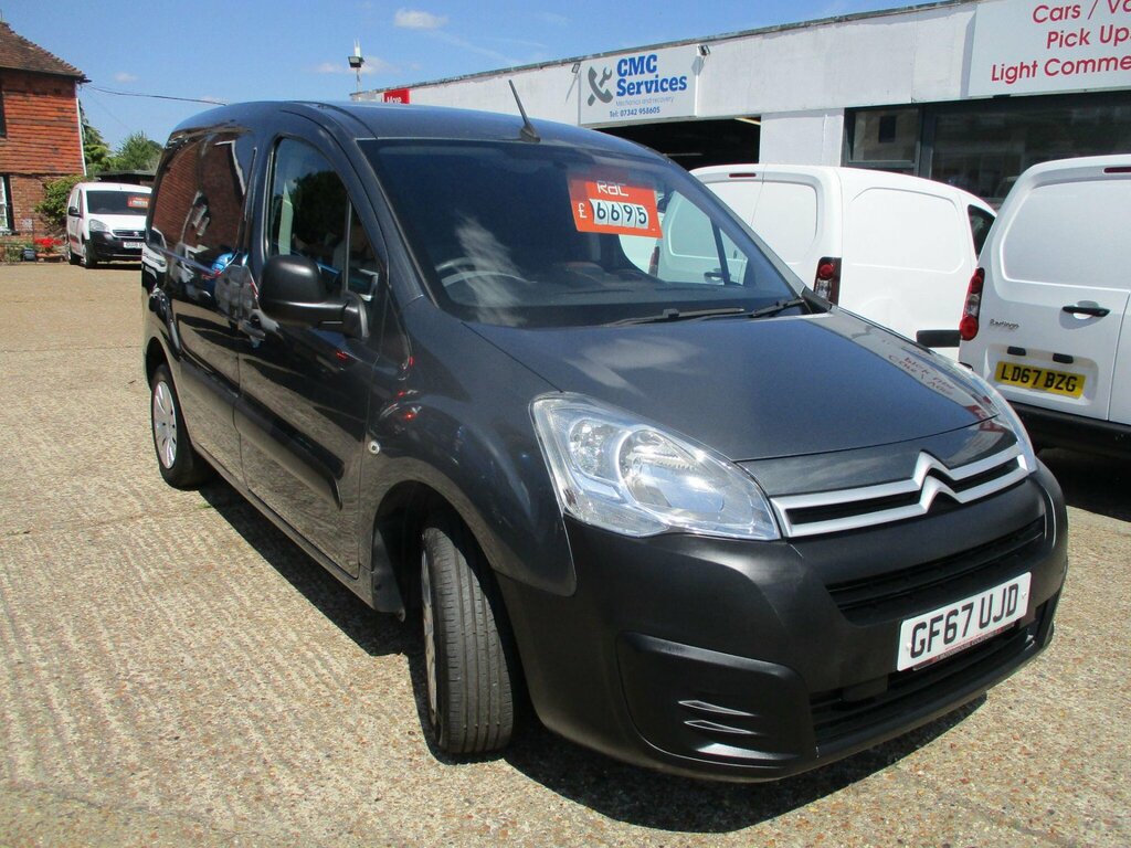 Citroen Berlingo Mpv White #7