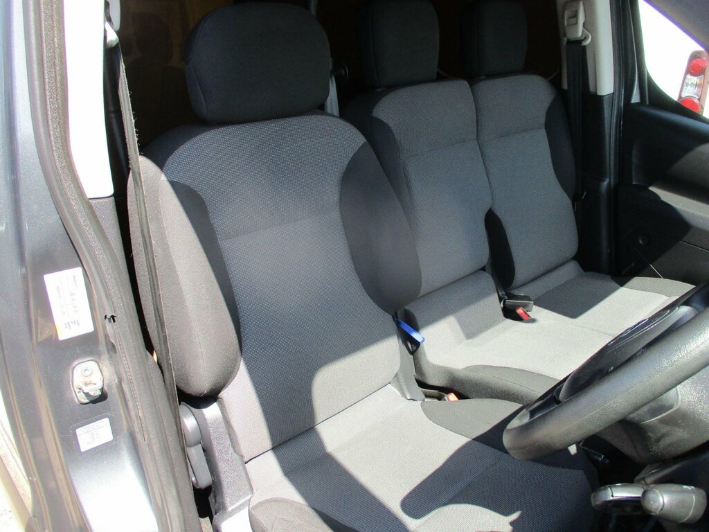 Citroen Berlingo Mpv White #27