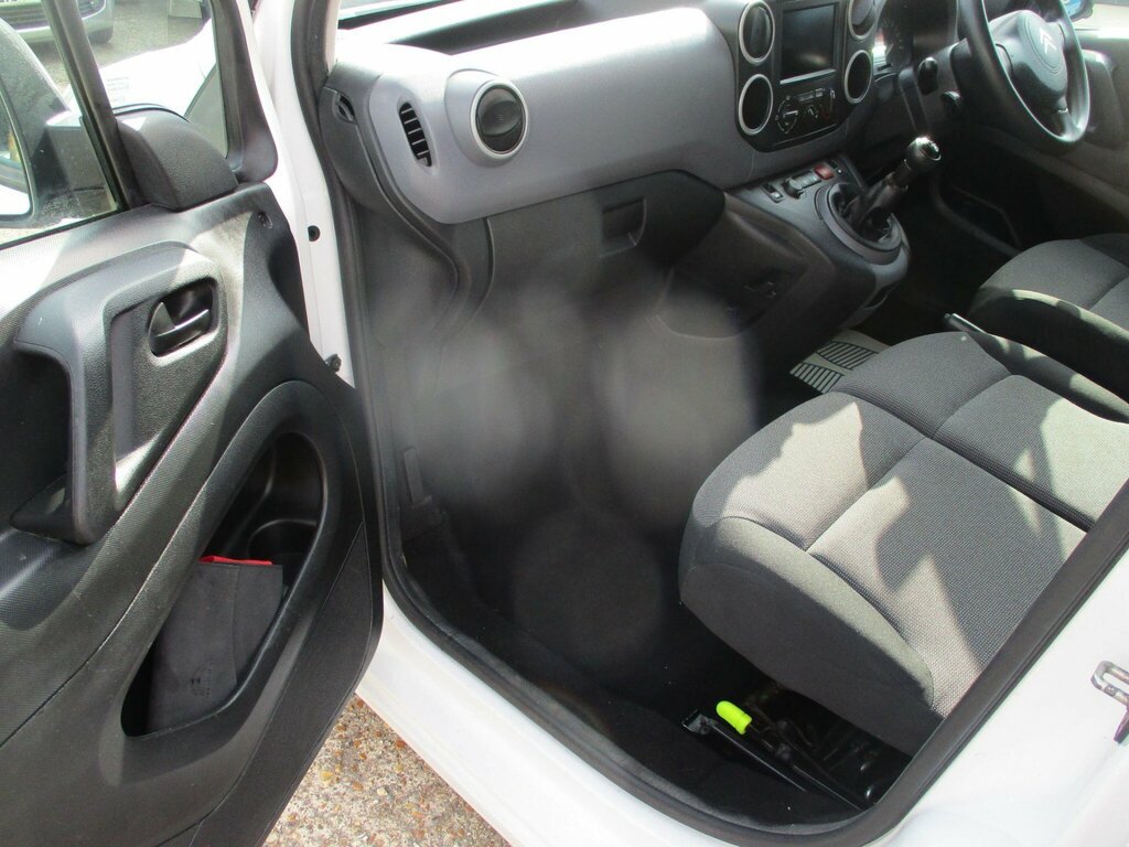 Citroen Berlingo Mpv White #11