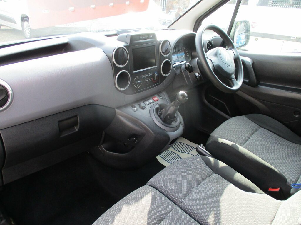 Citroen Berlingo Mpv White #14