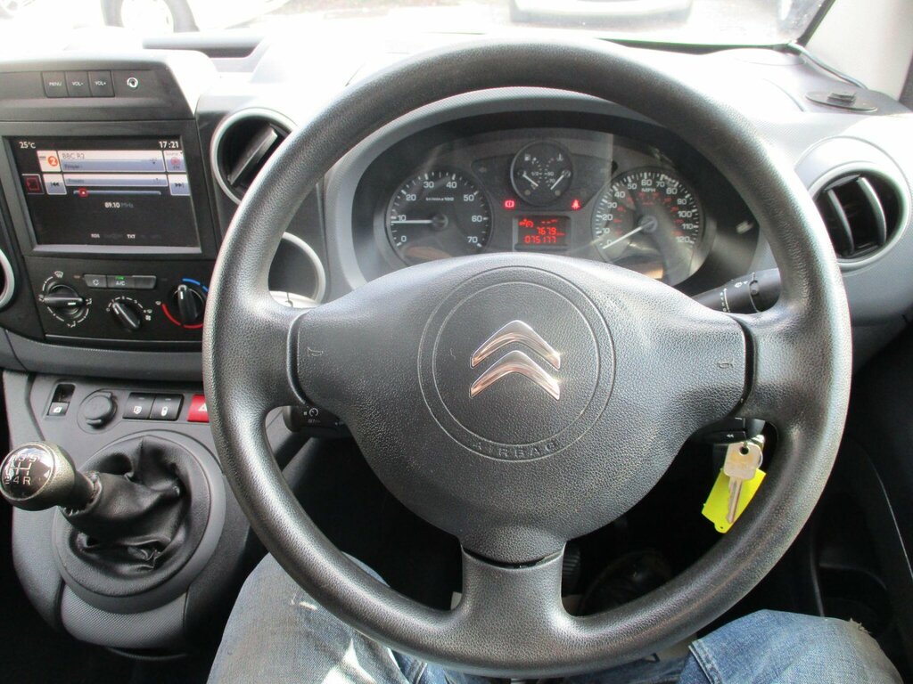 Citroen Berlingo Mpv White #28