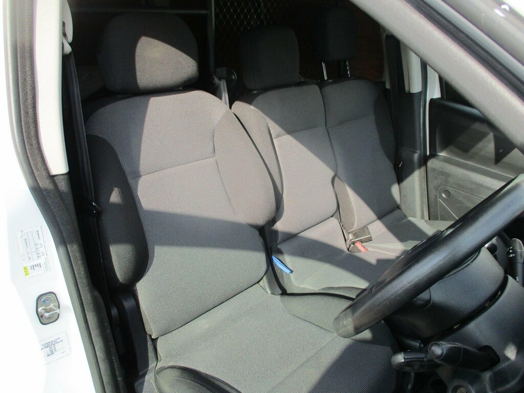 Citroen Berlingo Mpv White #26