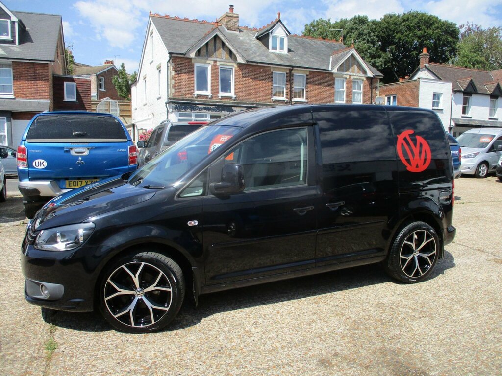 Volkswagen Caddy 1.6 Tdi B Motion Black Edition Black #2