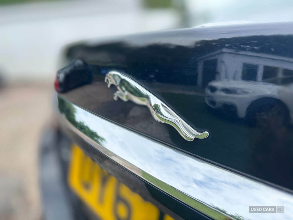 Jaguar XF 2.2D Se Saloon Blue #11
