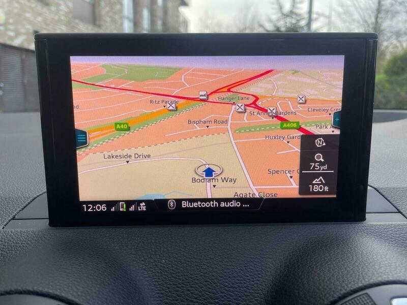 Audi Q2 1.4 Tfsi Cod Sport YT67LVD Red #2
