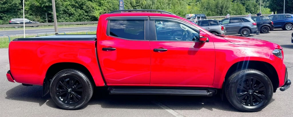 Mercedes-Benz X Class D 4Matic Progressive Red #6