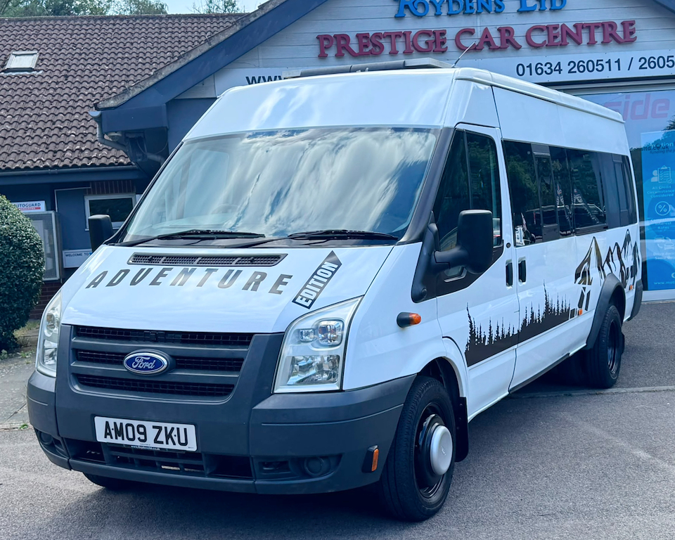 Ford Transit Custom Minibus White #3