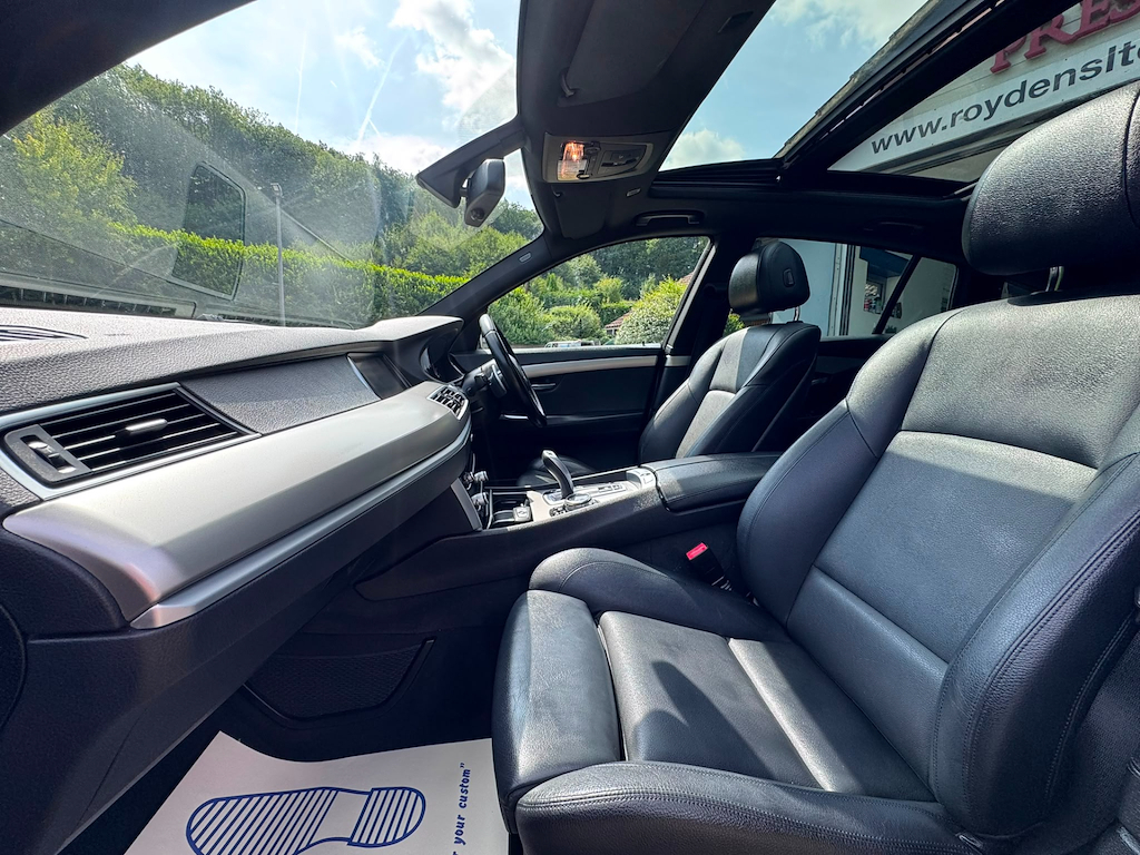 BMW 5 Series Gran Turismo Luxury Grey #29
