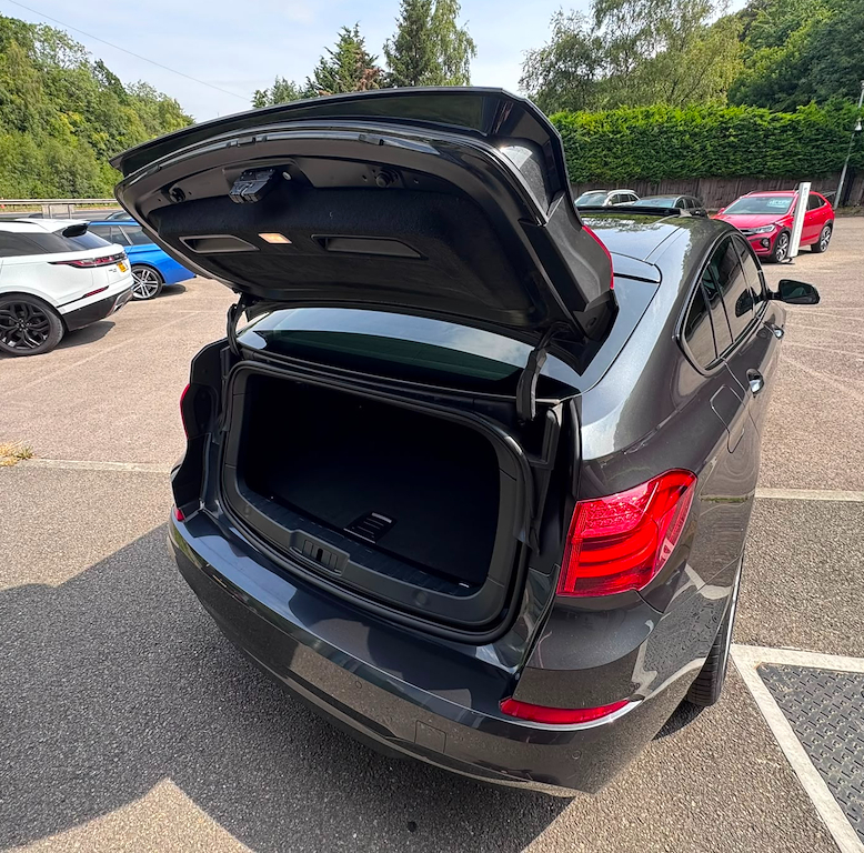 BMW 5 Series Gran Turismo Luxury Grey #12