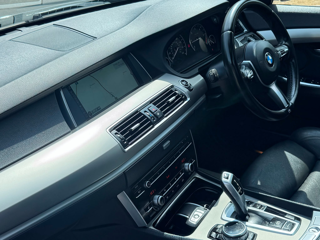 BMW 5 Series Gran Turismo Luxury Grey #30