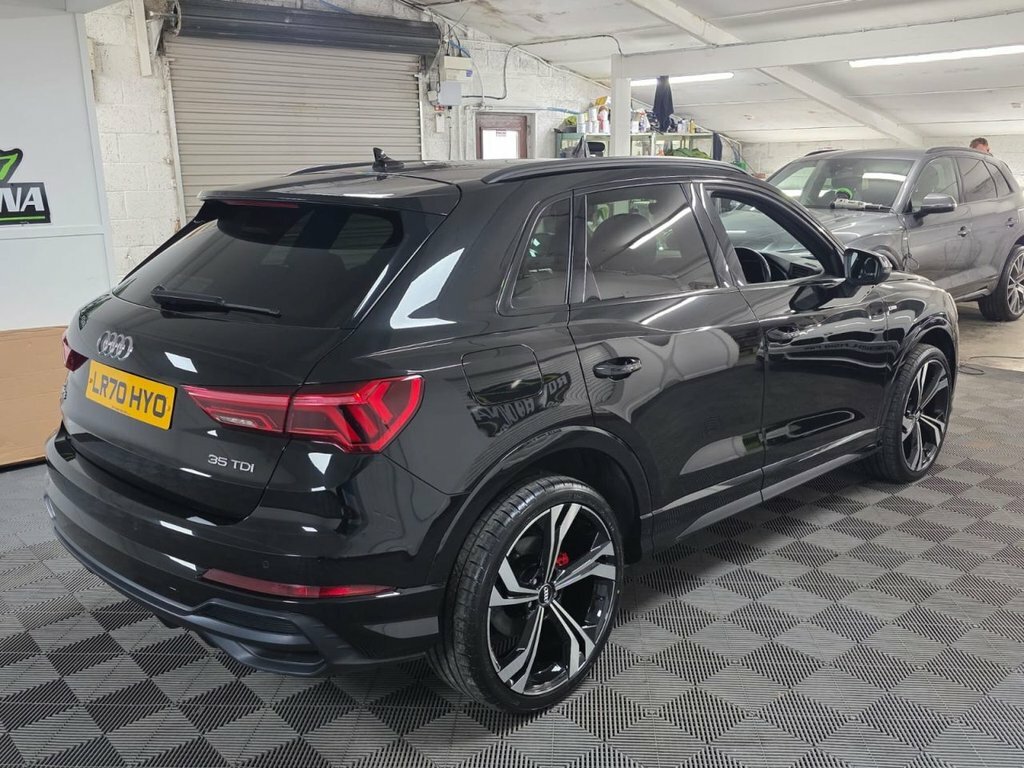 Audi Q3 2.0 Tdi 35 S Line Suv S Tronic Euro 6 Black #5