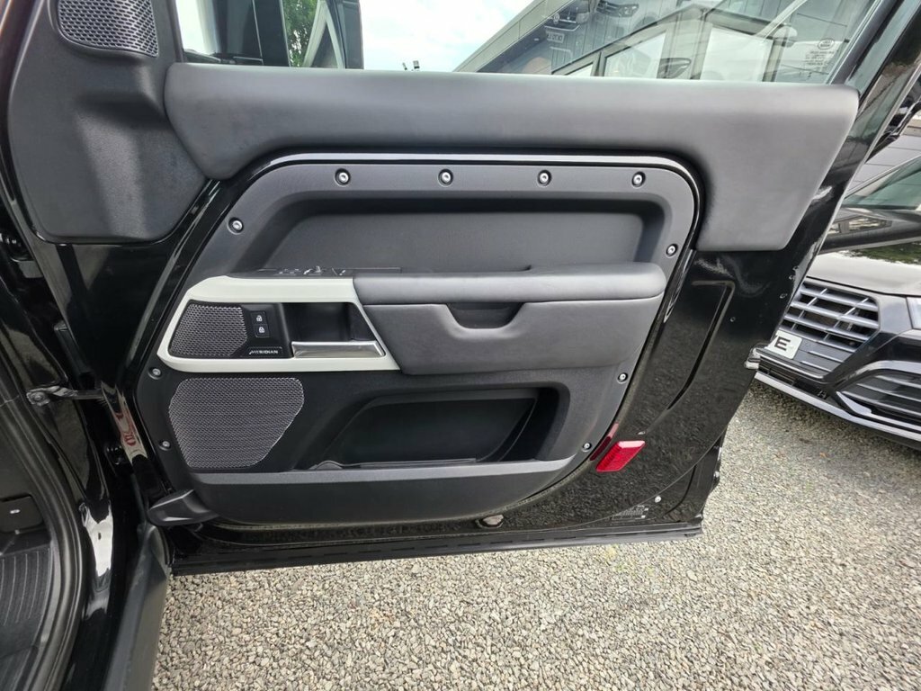 Land Rover Defender 90 3.0 D250 Mhev Hard Top Suv 4Wd Swb Euro 6 S  #16